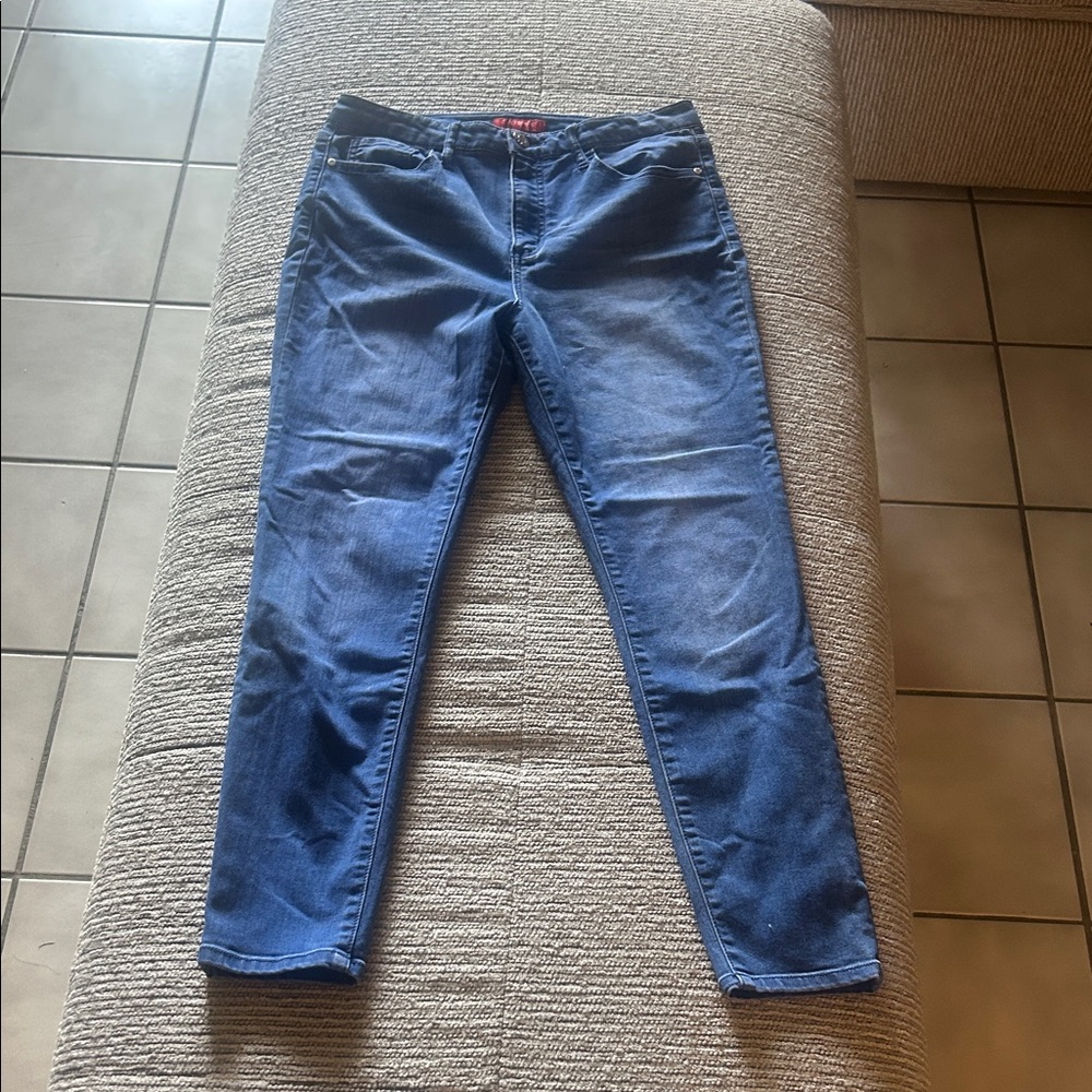 Women's Guess Blue Stretch Denim Jeans